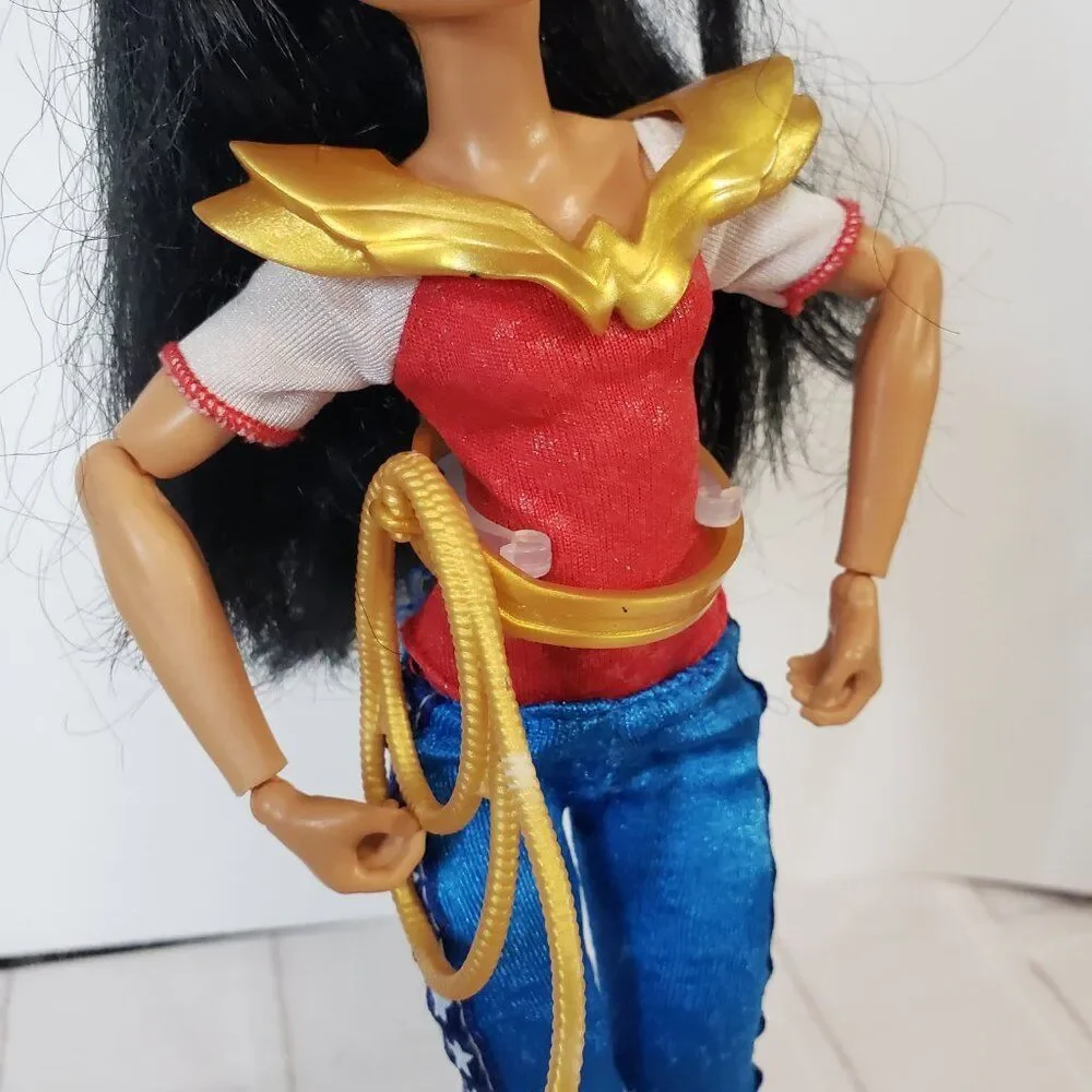 Mattel DC Super Hero Girls Wonder Woman 12
